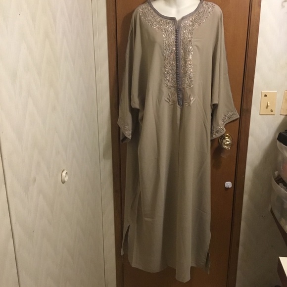 unbranded Dresses & Skirts - Stylish Embroidered Kaftan Dress XXL